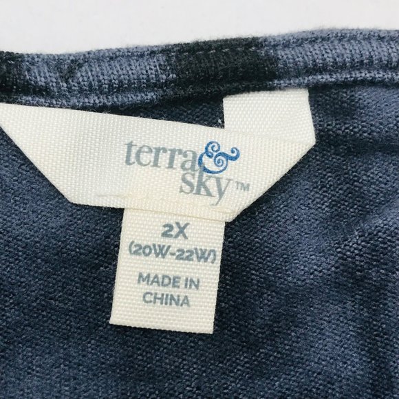 Terra And Sky Women's Size 2X 20W-22W V-Neck Twist Side Brushed Long Sleeve Top - Picture 4 of 15